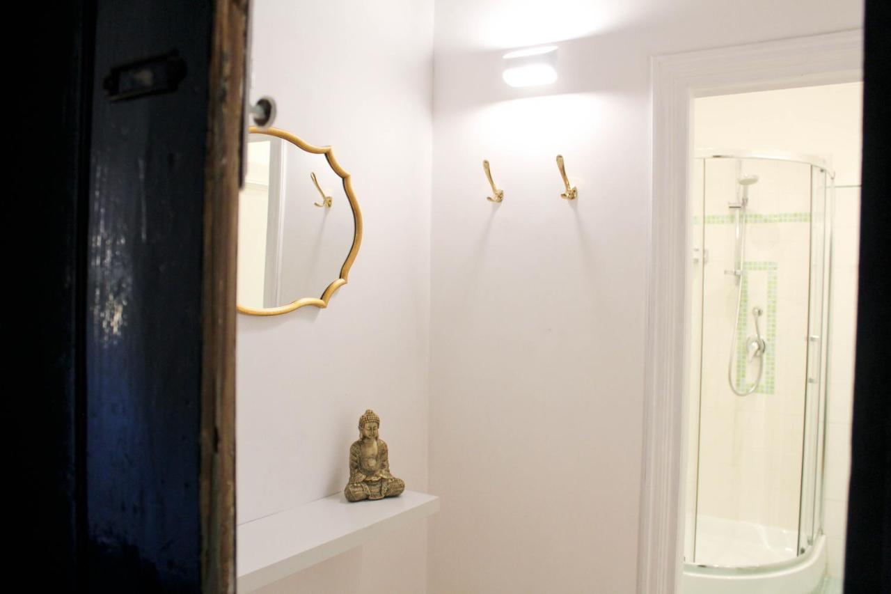 Sophisticated Decor -topcollection Apartment Rom